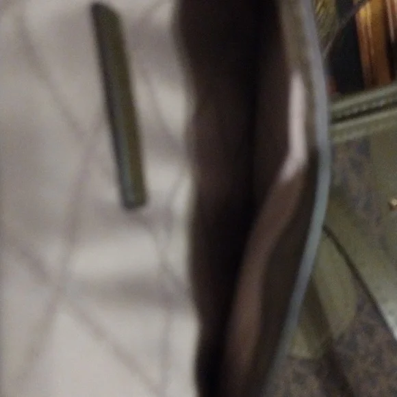 Michael Kors Large Eva Shoulder Tote Bag with wristlet Brown / Olive SOLD, SOLD, - Picture 12 of 16